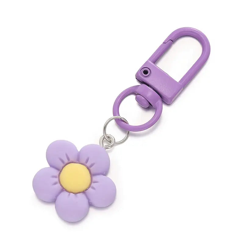 Resin Flower Keychain – Cute & Versatile Accessory