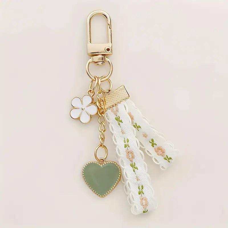 Elegante llavero de encaje de margaritas con dije de aleación en forma de corazón: el regalo perfecto de San Valentín para bolsos y auriculares.
