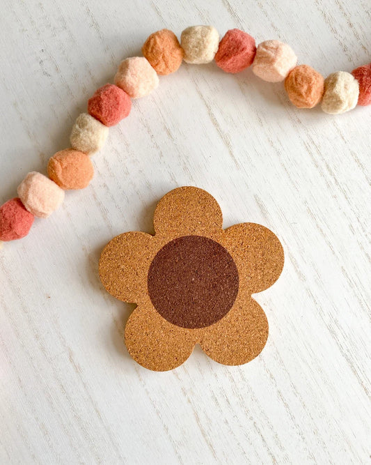 Daisy Cork Coaster – 4" Floral Heat-Resistant Mat for Mugs, Tumblers & More