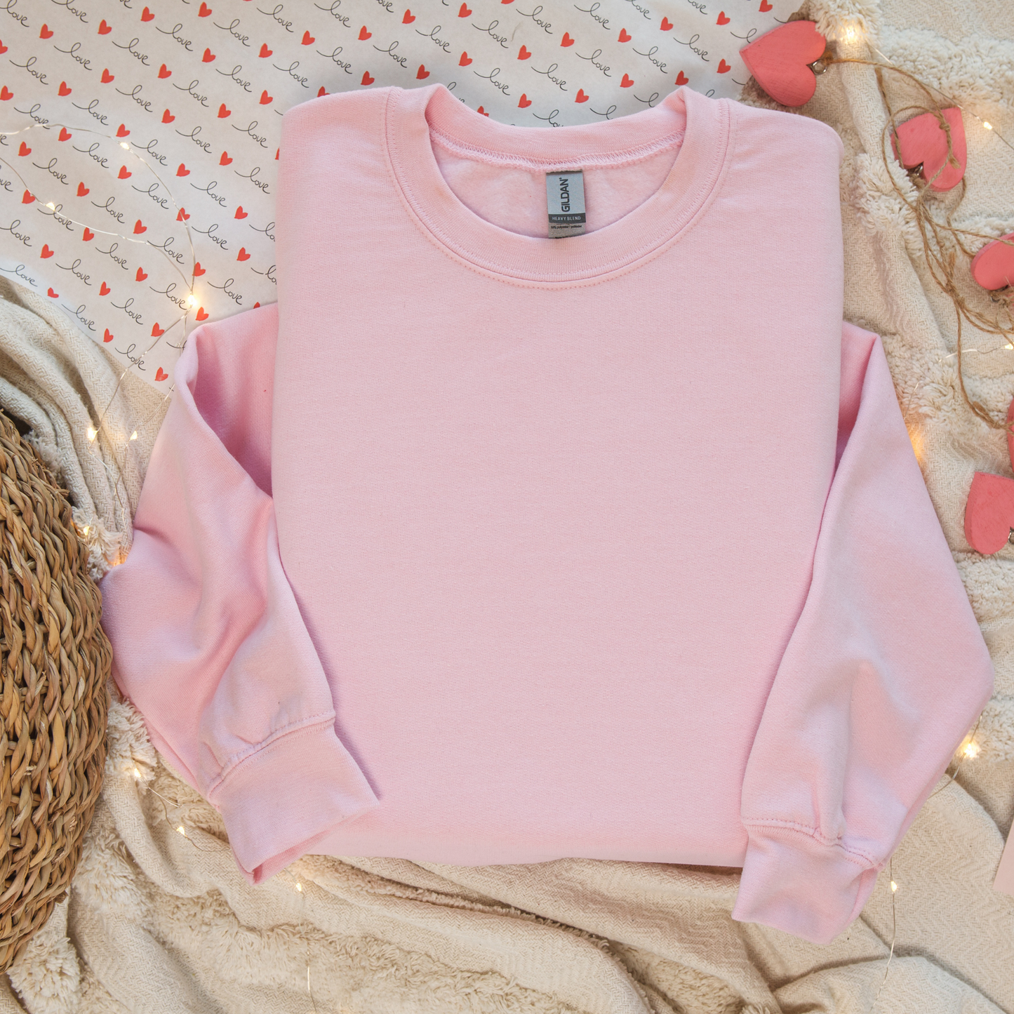 Crewneck unisexe personnalisable  – Personnalisez-le avec des motifs de la Saint-Valentin